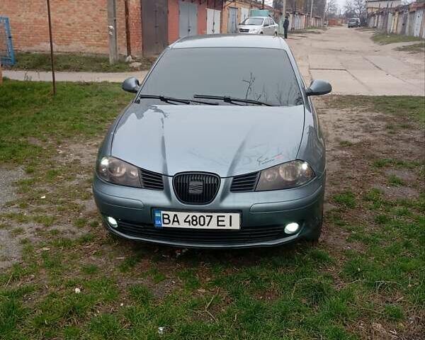 Синий Сеат Кордоба, объемом двигателя 1.98 л и пробегом 360 тыс. км за 3800 $, фото 1 на Automoto.ua