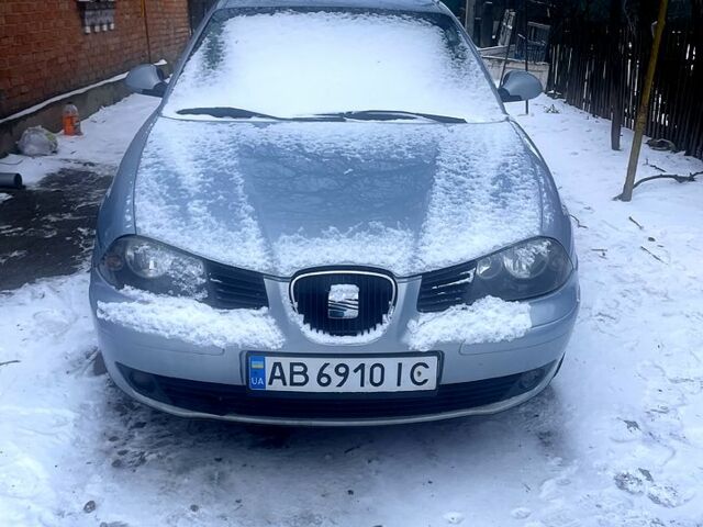 Синій Сеат Cordoba, об'ємом двигуна 1.4 л та пробігом 23600 тис. км за 3600 $, фото 1 на Automoto.ua