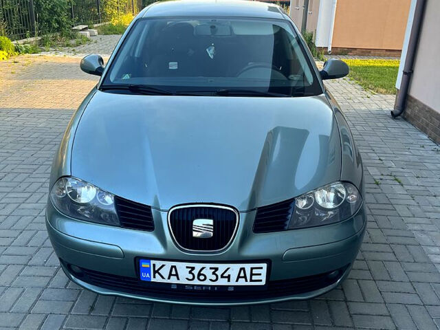 Зеленый Сеат Кордоба, объемом двигателя 1.4 л и пробегом 241 тыс. км за 3500 $, фото 1 на Automoto.ua