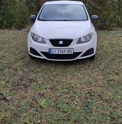 Белый Сеат Ибица, объемом двигателя 1.2 л и пробегом 230 тыс. км за 4800 $, фото 1 на Automoto.ua
