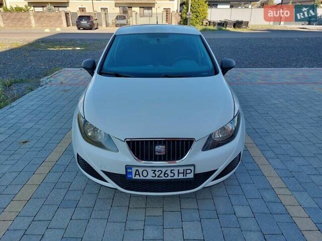Білий Сеат Ibiza, об'ємом двигуна 1.39 л та пробігом 203 тис. км за 4500 $, фото 1 на Automoto.ua