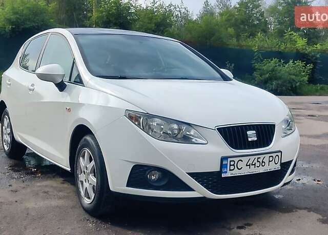 Белый Сеат Ибица, объемом двигателя 1.39 л и пробегом 203 тыс. км за 5598 $, фото 1 на Automoto.ua