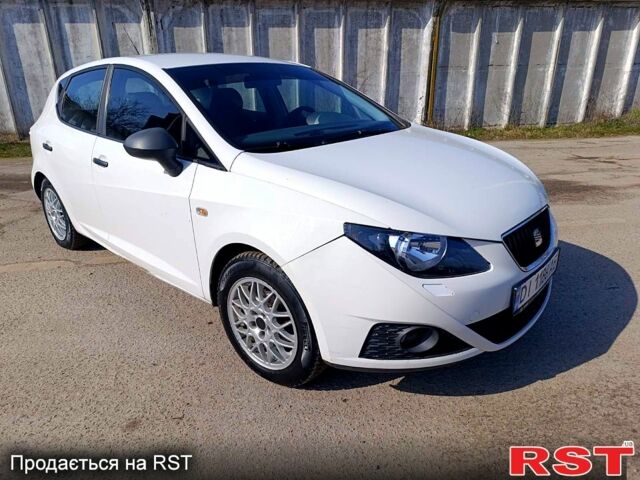 Білий Сеат Ibiza, об'ємом двигуна 1.2 л та пробігом 170 тис. км за 5000 $, фото 1 на Automoto.ua