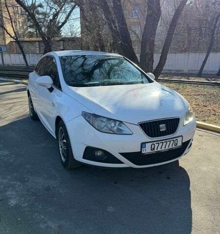 Белый Сеат Ибица, объемом двигателя 1.6 л и пробегом 193 тыс. км за 6500 $, фото 1 на Automoto.ua