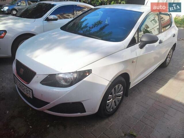 Білий Сеат Ibiza, об'ємом двигуна 1.39 л та пробігом 120 тис. км за 5500 $, фото 1 на Automoto.ua