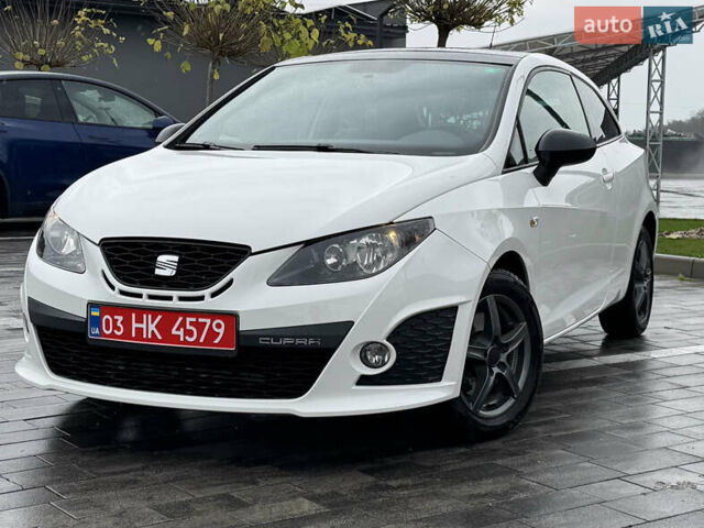 Белый Сеат Ибица, объемом двигателя 1.4 л и пробегом 160 тыс. км за 8200 $, фото 1 на Automoto.ua