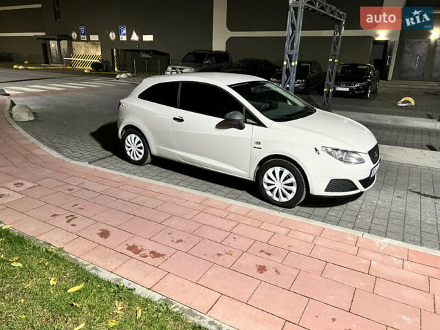 Білий Сеат Ibiza, об'ємом двигуна 1.39 л та пробігом 99 тис. км за 3900 $, фото 1 на Automoto.ua