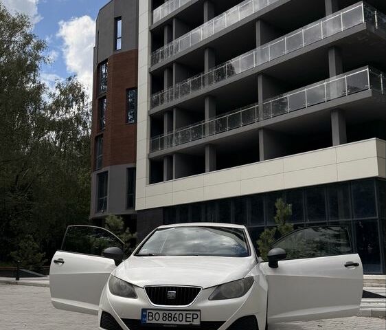 Білий Сеат Ibiza, об'ємом двигуна 1.2 л та пробігом 220 тис. км за 4298 $, фото 1 на Automoto.ua