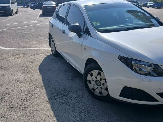 Білий Сеат Ibiza, об'ємом двигуна 1.39 л та пробігом 67 тис. км за 6800 $, фото 1 на Automoto.ua