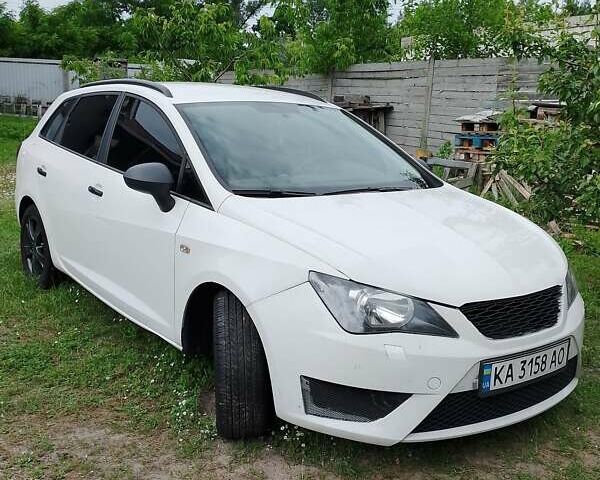 Белый Сеат Ибица, объемом двигателя 1.39 л и пробегом 133 тыс. км за 6400 $, фото 1 на Automoto.ua