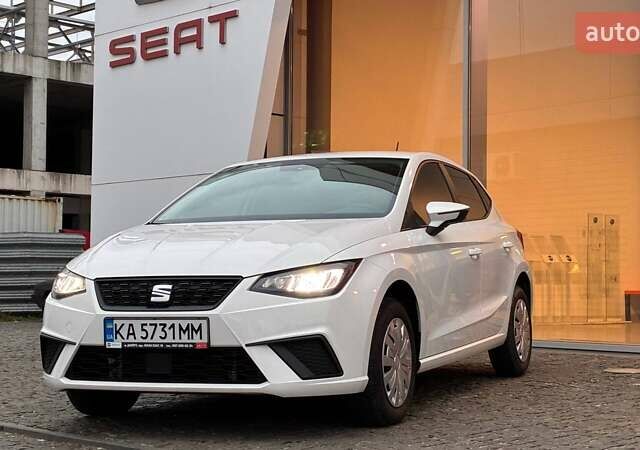 Белый Сеат Ибица, объемом двигателя 1.6 л и пробегом 20 тыс. км за 14500 $, фото 1 на Automoto.ua