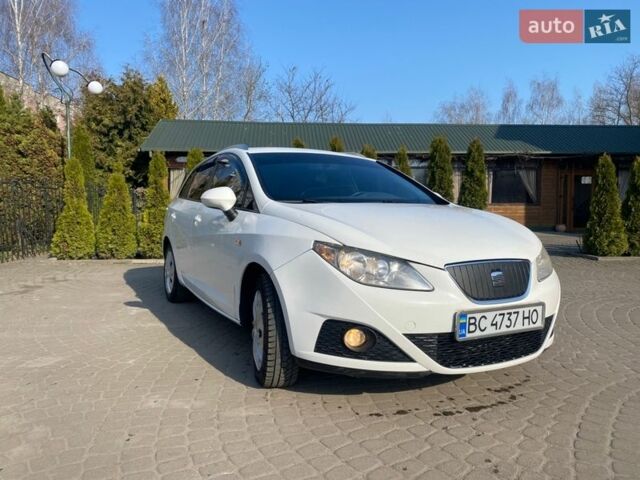 Белый Сеат Ибица, объемом двигателя 1.2 л и пробегом 280 тыс. км за 4300 $, фото 1 на Automoto.ua