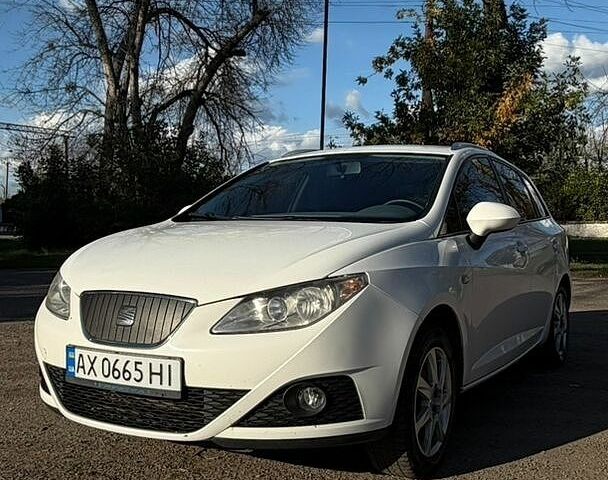 Белый Сеат Ибица, объемом двигателя 1.2 л и пробегом 242 тыс. км за 5200 $, фото 1 на Automoto.ua