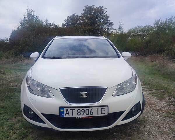 Білий Сеат Ibiza, об'ємом двигуна 1.2 л та пробігом 246 тис. км за 5000 $, фото 1 на Automoto.ua
