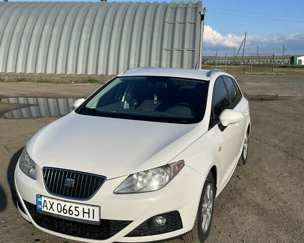 Белый Сеат Ибица, объемом двигателя 1.2 л и пробегом 217 тыс. км за 5800 $, фото 1 на Automoto.ua