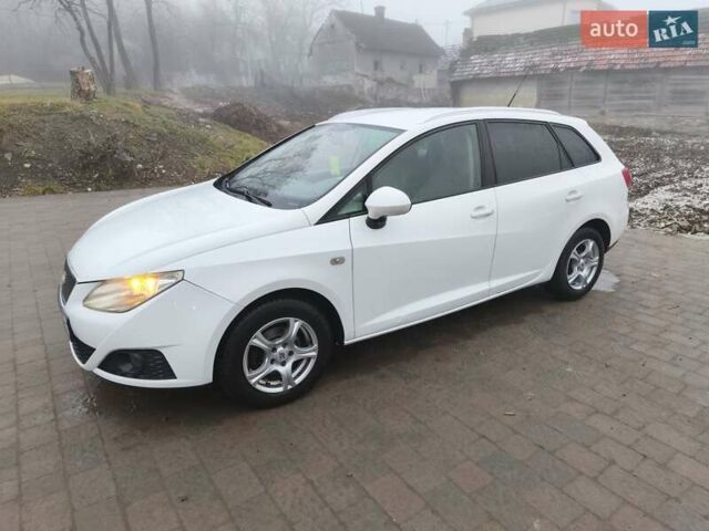 Белый Сеат Ибица, объемом двигателя 1.2 л и пробегом 319 тыс. км за 4999 $, фото 1 на Automoto.ua