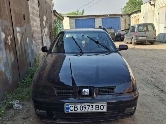 Черный Сеат Ибица, объемом двигателя 1.6 л и пробегом 325 тыс. км за 2250 $, фото 1 на Automoto.ua
