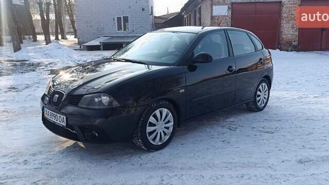 Черный Сеат Ибица, объемом двигателя 2 л и пробегом 180 тыс. км за 3550 $, фото 1 на Automoto.ua