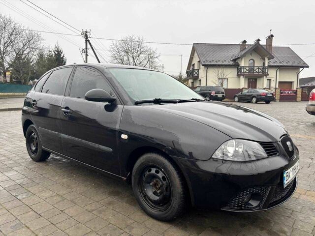 Черный Сеат Ибица, объемом двигателя 1.4 л и пробегом 280 тыс. км за 3400 $, фото 1 на Automoto.ua
