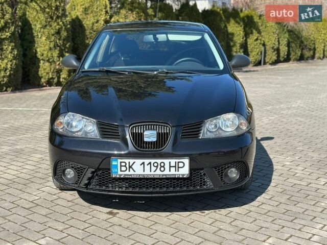Черный Сеат Ибица, объемом двигателя 1.4 л и пробегом 282 тыс. км за 3700 $, фото 1 на Automoto.ua