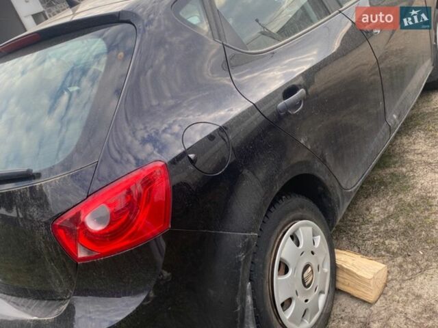 Чорний Сеат Ibiza, об'ємом двигуна 1.4 л та пробігом 120 тис. км за 3000 $, фото 1 на Automoto.ua