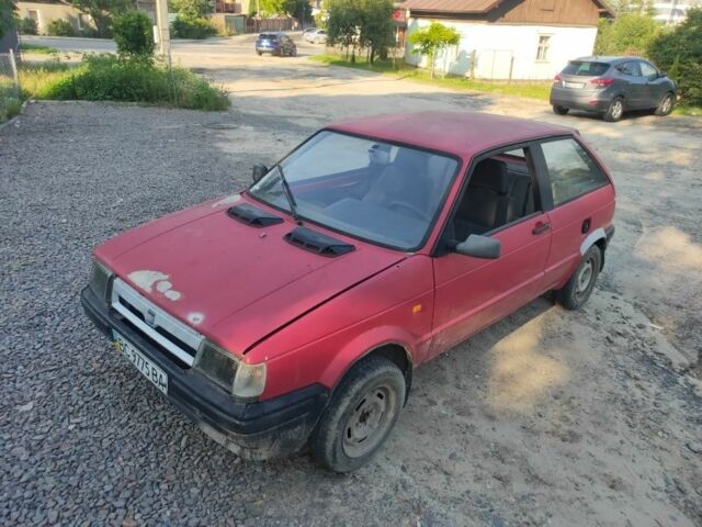 Червоний Сеат Ibiza, об'ємом двигуна 0.9 л та пробігом 290 тис. км за 649 $, фото 1 на Automoto.ua