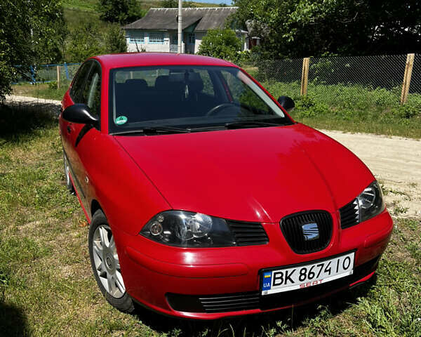 Червоний Сеат Ibiza, об'ємом двигуна 1.4 л та пробігом 161 тис. км за 3250 $, фото 1 на Automoto.ua