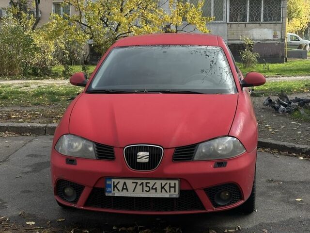 Червоний Сеат Ibiza, об'ємом двигуна 1.4 л та пробігом 230 тис. км за 3000 $, фото 1 на Automoto.ua