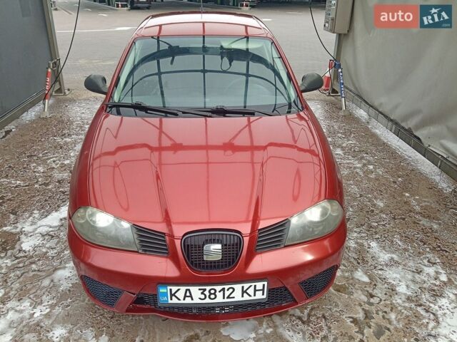 Красный Сеат Ибица, объемом двигателя 1.39 л и пробегом 372 тыс. км за 2300 $, фото 1 на Automoto.ua