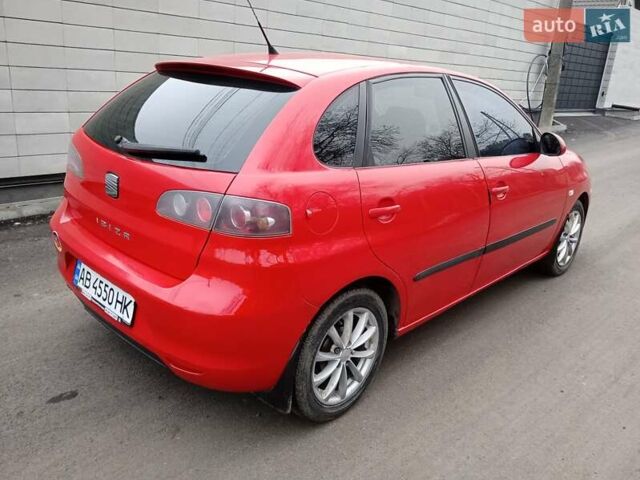 Красный Сеат Ибица, объемом двигателя 1.4 л и пробегом 172 тыс. км за 3000 $, фото 1 на Automoto.ua