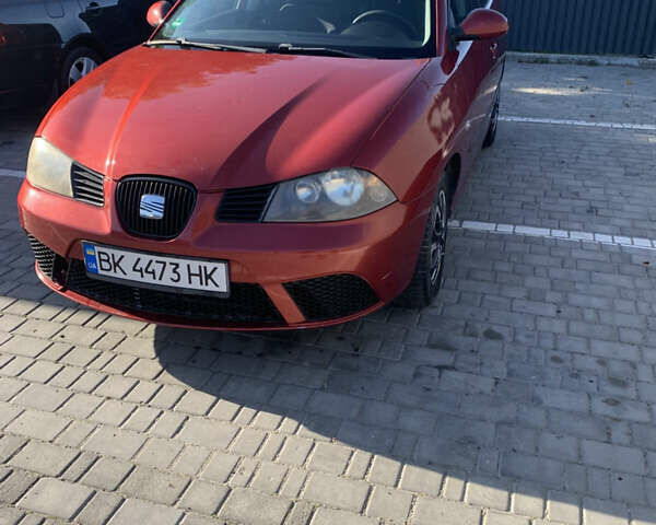Червоний Сеат Ibiza, об'ємом двигуна 1.2 л та пробігом 200 тис. км за 3450 $, фото 1 на Automoto.ua