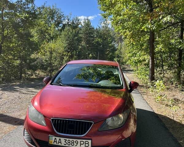 Червоний Сеат Ibiza, об'ємом двигуна 1.39 л та пробігом 221 тис. км за 4700 $, фото 1 на Automoto.ua