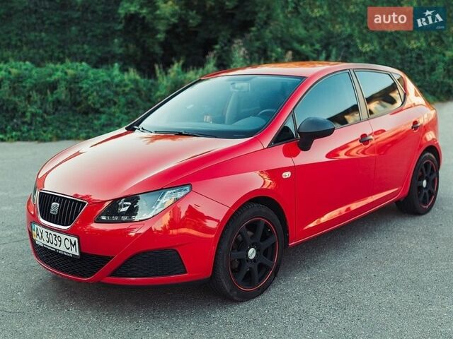 Красный Сеат Ибица, объемом двигателя 1.39 л и пробегом 164 тыс. км за 5800 $, фото 1 на Automoto.ua