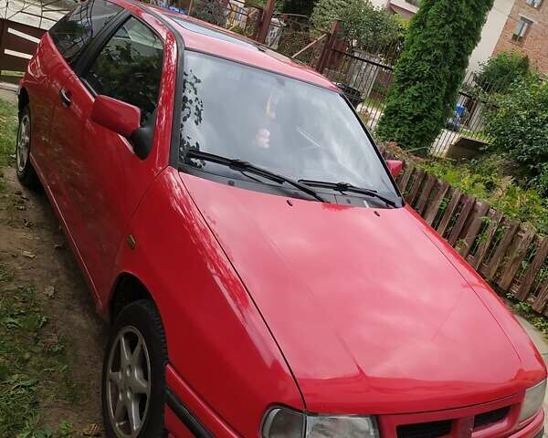 Сеат Ибица 1995 в Львове на Automoto.ua Сеат Ибица, объемом двигателя 1.39 л и пробегом 232 тыс. км за 2450 $, фото 1 на Automoto.ua