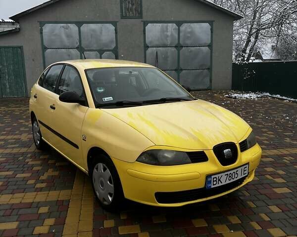 Желтый Сеат Ибица, объемом двигателя 1.2 л и пробегом 192 тыс. км за 1700 $, фото 1 на Automoto.ua