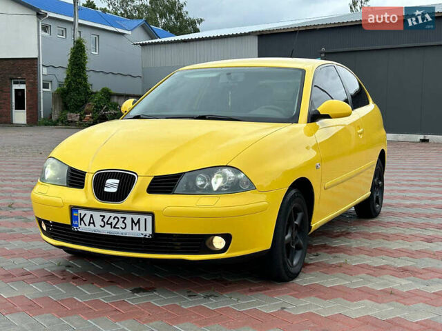 Желтый Сеат Ибица, объемом двигателя 1.39 л и пробегом 240 тыс. км за 3950 $, фото 1 на Automoto.ua