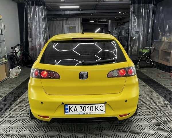 Жовтий Сеат Ibiza, об'ємом двигуна 1.4 л та пробігом 206 тис. км за 3300 $, фото 1 на Automoto.ua