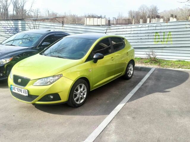 Жовтий Сеат Ibiza, об'ємом двигуна 1.4 л та пробігом 145 тис. км за 5500 $, фото 1 на Automoto.ua