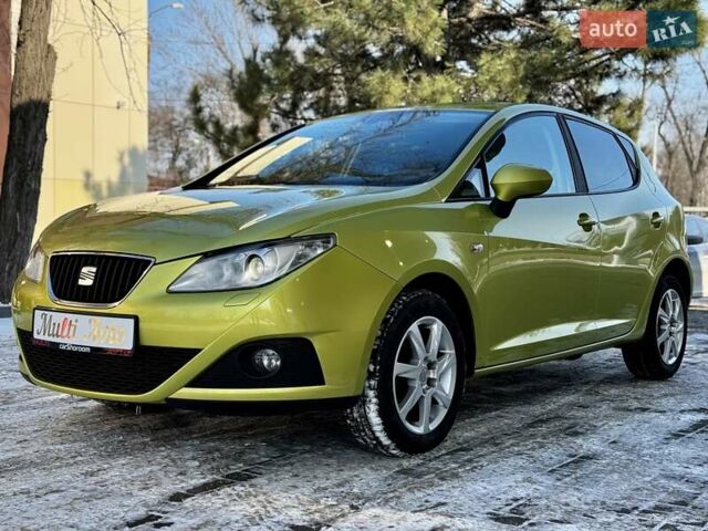 Желтый Сеат Ибица, объемом двигателя 1.39 л и пробегом 122 тыс. км за 6500 $, фото 1 на Automoto.ua