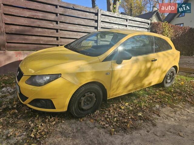 Жовтий Сеат Ibiza, об'ємом двигуна 1.39 л та пробігом 179 тис. км за 4700 $, фото 1 на Automoto.ua