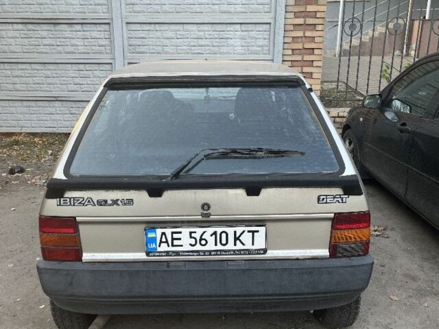 Сірий Сеат Ibiza, об'ємом двигуна 1.5 л та пробігом 256 тис. км за 452 $, фото 1 на Automoto.ua