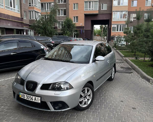 Сірий Сеат Ibiza, об'ємом двигуна 1.4 л та пробігом 184 тис. км за 4700 $, фото 1 на Automoto.ua