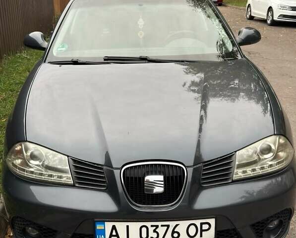 Серый Сеат Ибица, объемом двигателя 1.39 л и пробегом 170 тыс. км за 5000 $, фото 1 на Automoto.ua