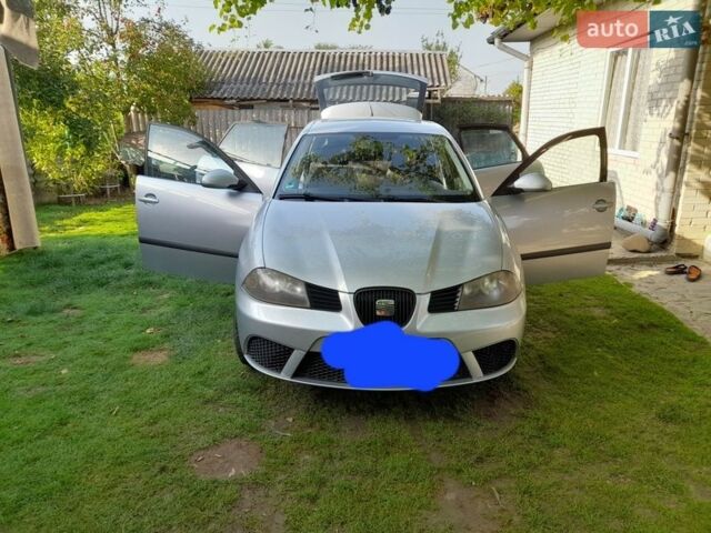 Серый Сеат Ибица, объемом двигателя 1.2 л и пробегом 130 тыс. км за 3500 $, фото 1 на Automoto.ua