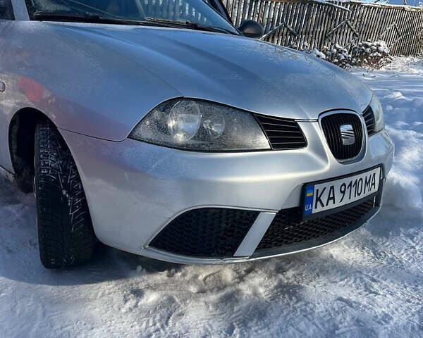 Сірий Сеат Ibiza, об'ємом двигуна 1.39 л та пробігом 199 тис. км за 3750 $, фото 1 на Automoto.ua