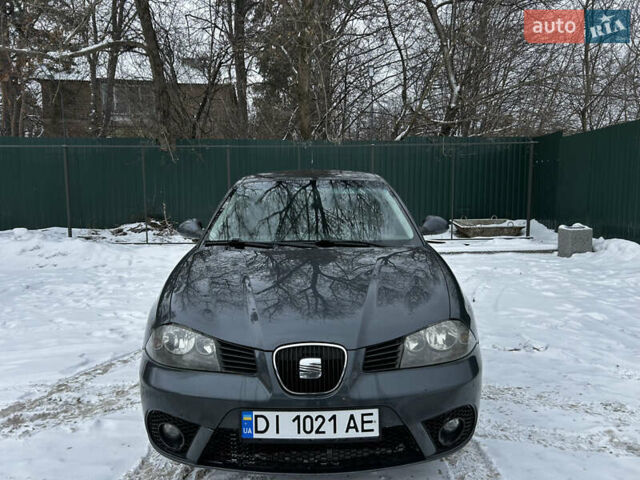 Серый Сеат Ибица, объемом двигателя 2 л и пробегом 156 тыс. км за 3300 $, фото 1 на Automoto.ua
