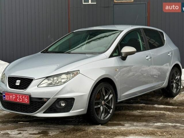 Серый Сеат Ибица, объемом двигателя 1.4 л и пробегом 220 тыс. км за 8199 $, фото 1 на Automoto.ua
