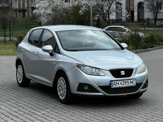 Серый Сеат Ибица, объемом двигателя 0 л и пробегом 130 тыс. км за 3750 $, фото 1 на Automoto.ua