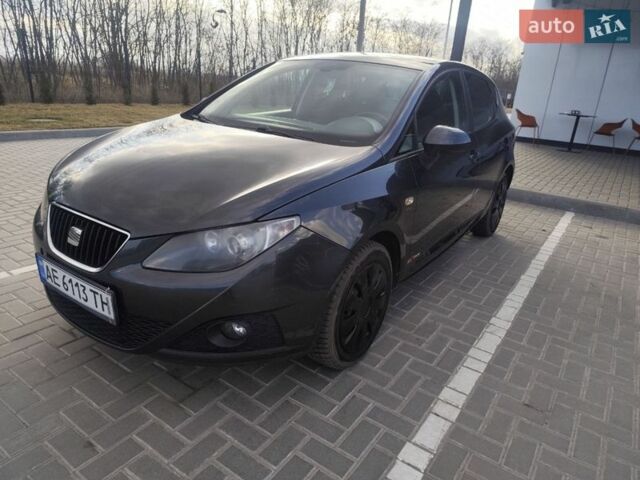 Серый Сеат Ибица, объемом двигателя 1.2 л и пробегом 206 тыс. км за 6750 $, фото 1 на Automoto.ua