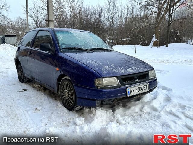 Синий Сеат Ибица, объемом двигателя 1.4 л и пробегом 0 тыс. км за 600 $, фото 1 на Automoto.ua